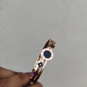 Round bracelet western