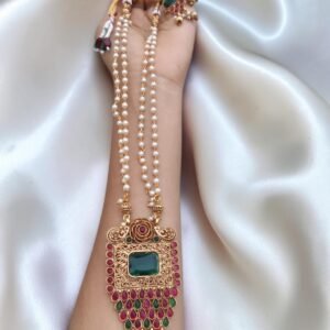 2978d101-7f03-4459-a047-38a357d72621-Photoroom Pearl chain set