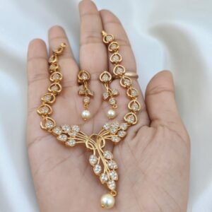 Ad necklace set gold