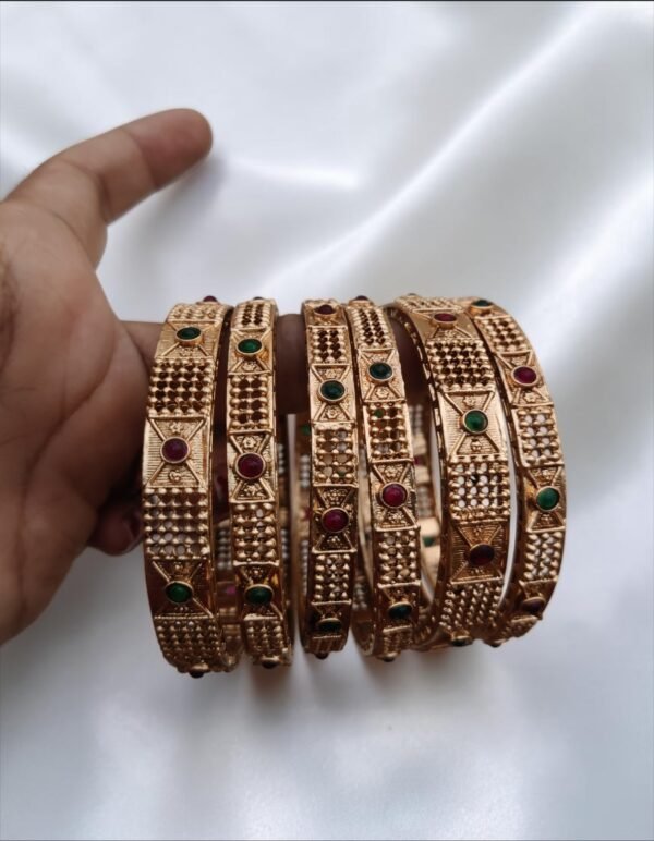 bangles golden round set of 6