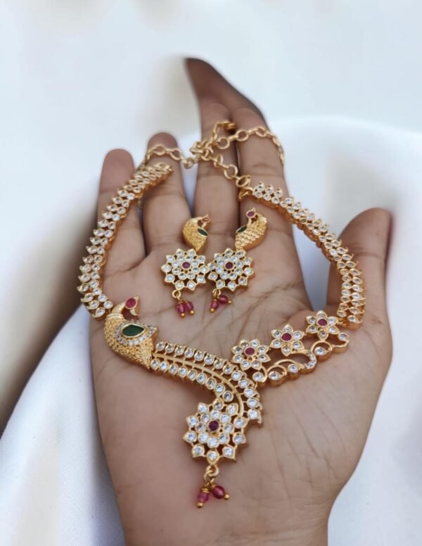 88dc1069-604f-44e0-87a4-af2714f80264-Photoroom Micro plated gold necklace set