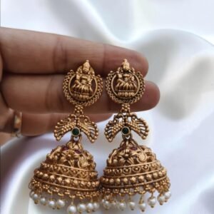 Temple jhumki