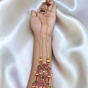 Golden chain set