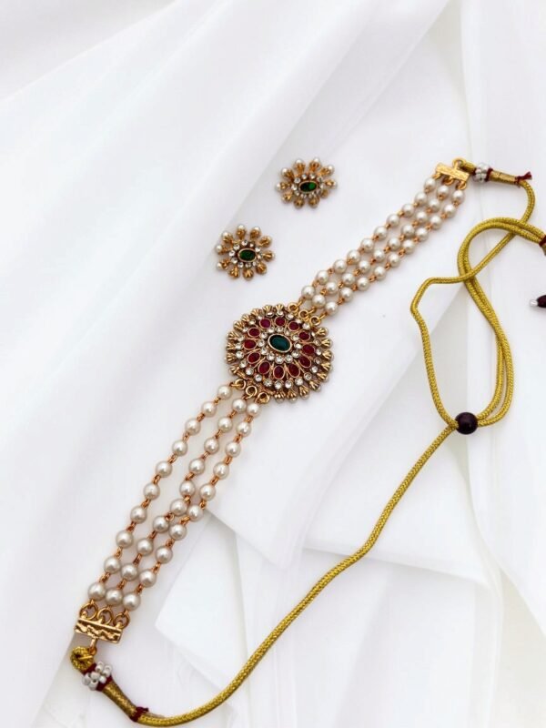 Pearl choker set