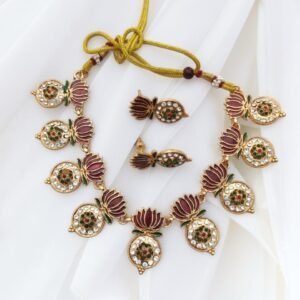 Lotus with white stone set