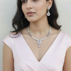 White ad premium necklace