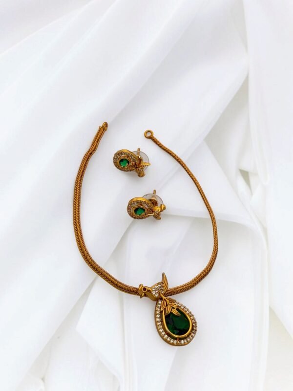 Cz Green necklace set